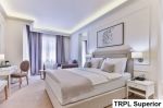 HOTEL CROWN
