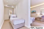 HOTEL CROWN