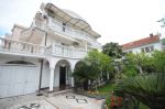 VILLA PETROVA