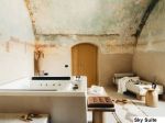 HOTEL MAMULA ISLAND